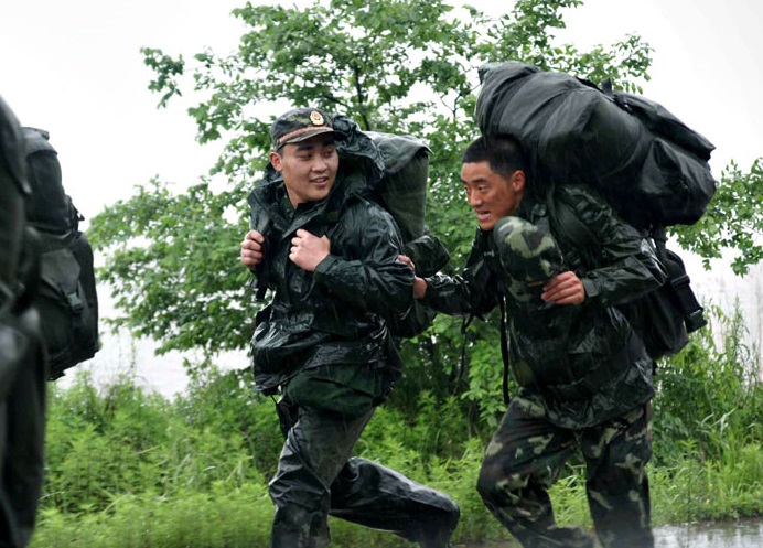 納米級氟系防水防油防污整理劑，為高端面料三防整理而生！
